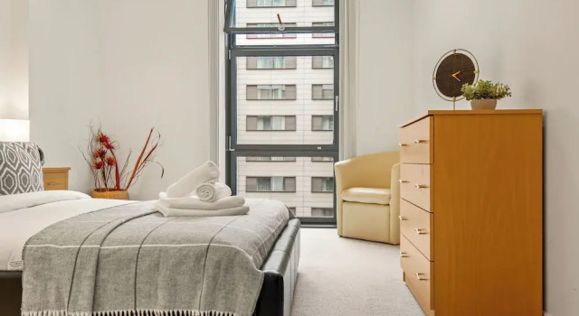 1 Bed South Quay Apartments Canary Wharf, Varaa Huoneisto Asunnot kohteessa Merseyside, Huoneisto