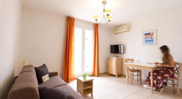 Студия с балконом Garden & City Les Bastides de Grimaud