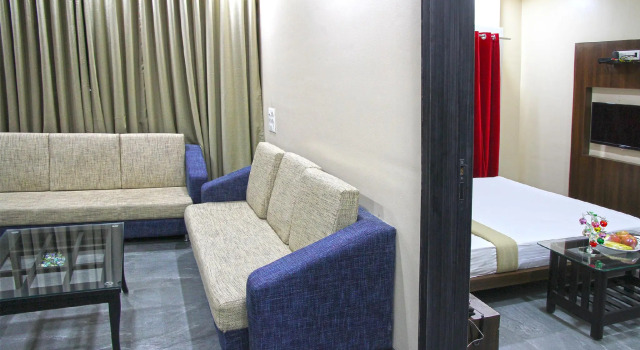 Люкс Hotel Yash Executive