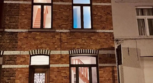 be house, Забронировать Отель Брюгге Западная Фландрия, рядом с Бладелин Корт