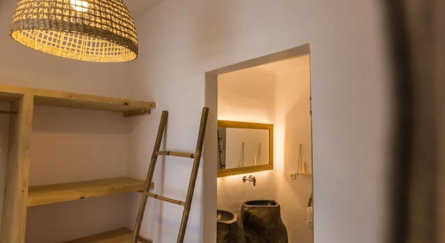 SALT SUITES MILOS, Prenota Hotel Pollonia Milo