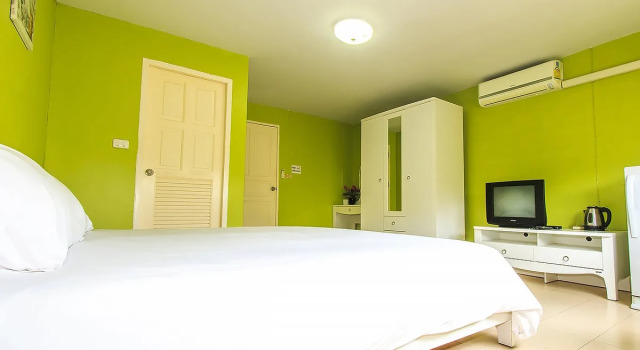 Room@Chalong