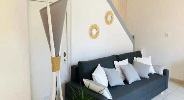 Коттедж с 2 комнатами Maison Avec Terrasse a 50 M de la Mer