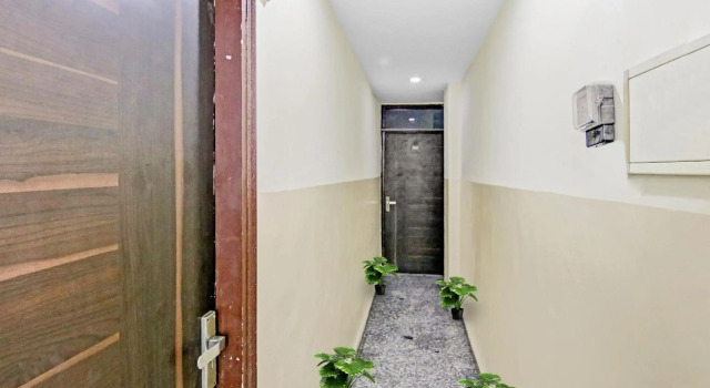 Super Hotel O Royal Green, Забронировать Отель Отели Нью-Дели 4 звезды, рядом с Конференц-зал Сири-форт, 4*