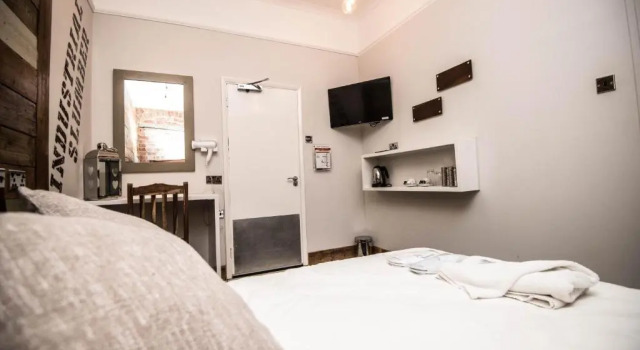 Двухместный номер Economy Leaside Hotel