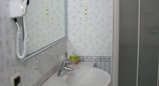 Люкс Hotel Nès Crépes