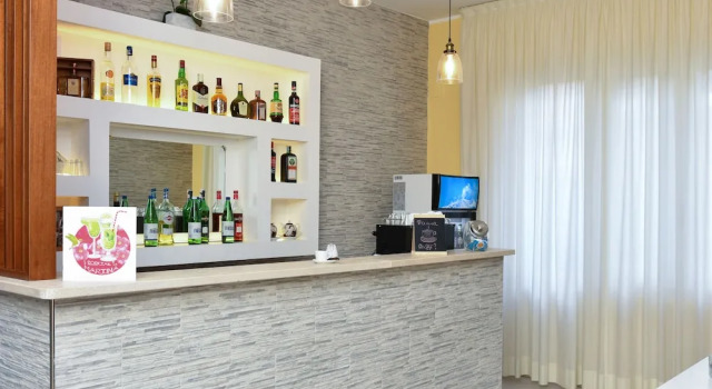 Трёхместный номер Standard с балконом Hotel Marconi