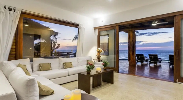 DK Luxury Ocean Front Villas - Adults Only by Baleine Group