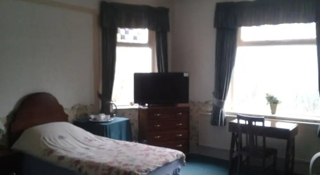 Двухместный номер Standard c 1 комнатой Oakfield Lodge Guest House Stockport