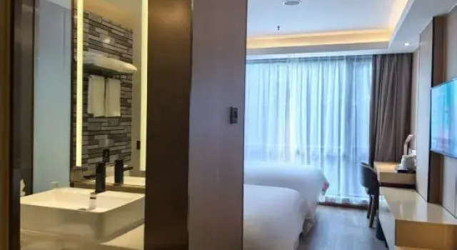 Номер Deluxe Lavande Hotels· Qinglv Zhong Road Opera
