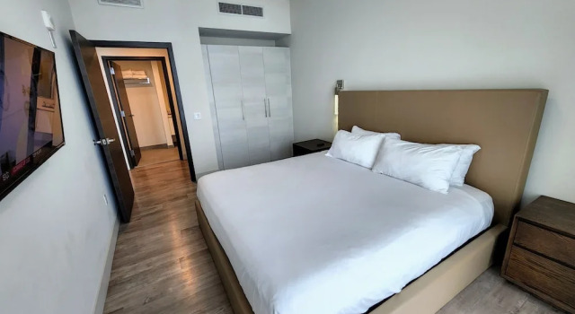 Номер Standard с 2 комнатами с балконом и с видом на океан CH Luxury Condos & Studios On The Beach