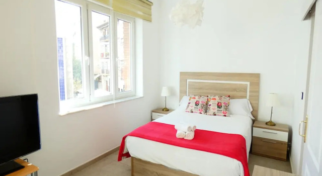 Uncibay Square Apartment, Забронировать Апартаменты/квартира Малага - центр Малага, рядом с Музей Кармен Тиссен