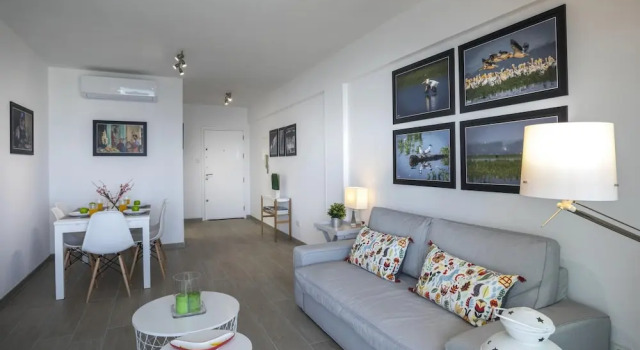 Mackenzie Zoe Seafront Suite, Book Hotel Larnaka Larnaca Region
