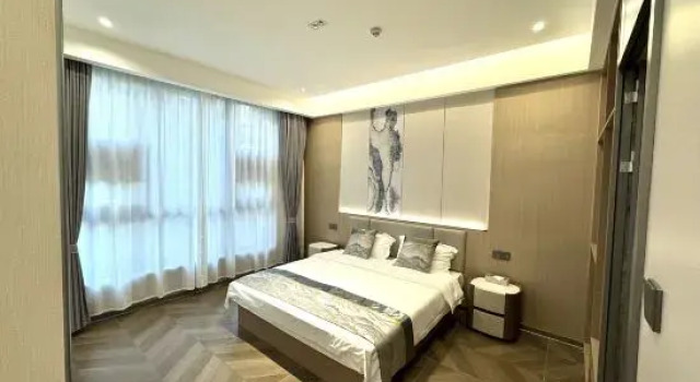 Люкс Business Longsheng Grand Hotel (Fangchenggang High-Speed Rail North Station)