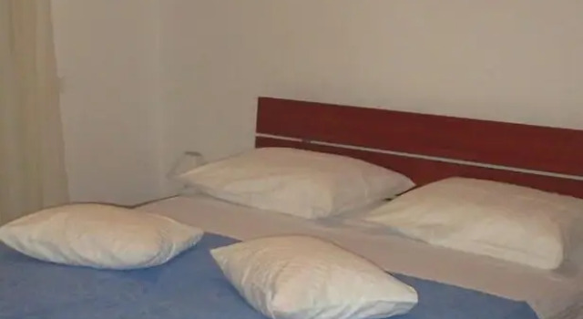 Апартаменты с 2 комнатами с балконом и с видом на море J&B Holiday House Hvar