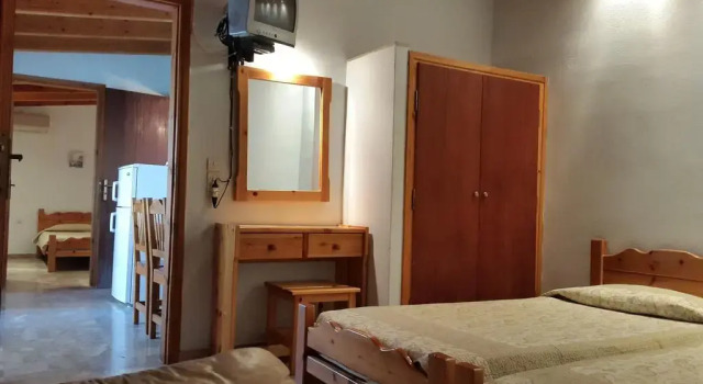 Danaides Bungalows, Prenota Hotel Hotel a Peloponneso con parcheggio, Parcheggio
