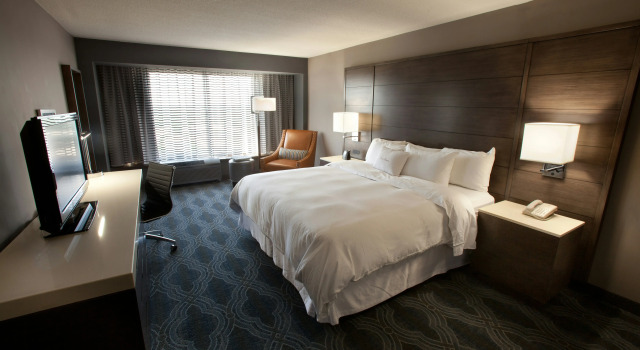 DoubleTree by Hilton Libertyville-Mundelein, Забронировать Отель Отели Иллинойс 4 звезды, 4*