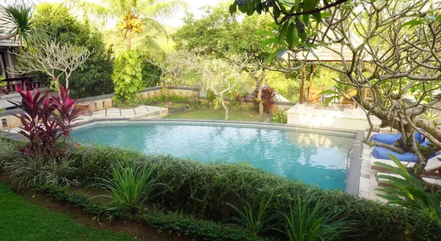 Villa Annapurna Bali, Rezerwuj Willa Hotele w Badung z parkingiem, Parking