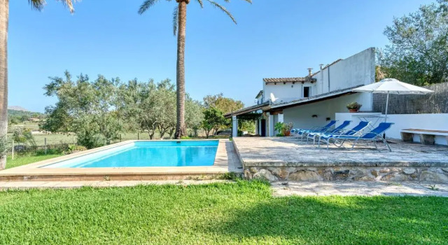 Коттедж Casa Martín, villa muy tranquila con Wifi y piscina
