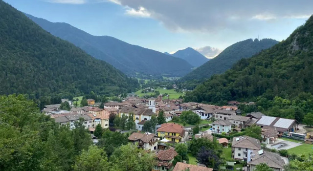 Appartamento al Colle, Забронировать Апартаменты/квартира Беццекка Valle di Ledro