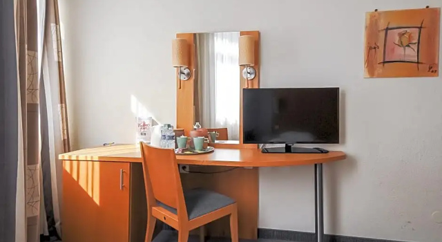 Номер Comfort La Maison Hôtel Mulhouse Centre