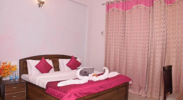 Номер Deluxe BluSalzz Homes - The Green Roof, Bhimtal - Uttarakhand