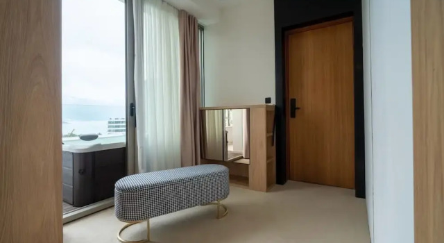 Boutique Hotel B-Five Lux Rooms, Book Boutique Hotel 3-stjernede hoteller i Budva, 3*
