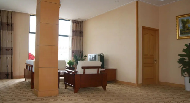 Люкс Deluxe 37 Garden Guesthouse Yangcheng Lake Br.