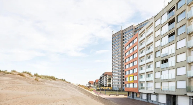 Studio in Oostduinkerke With Sea View, Prenota Appartamento Hotel a Flanders con parcheggio, Parcheggio