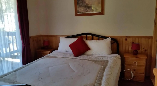 Awonga Cottages, Prenota Hotel Halls Gap Grampians