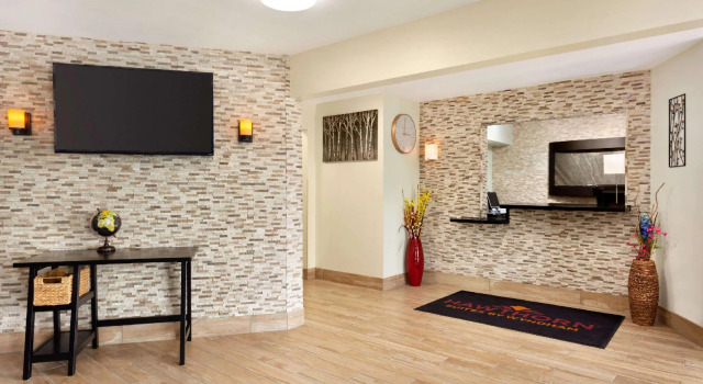 Номер Standard Hawthorn Extended Stay by Wyndham Saint Robert