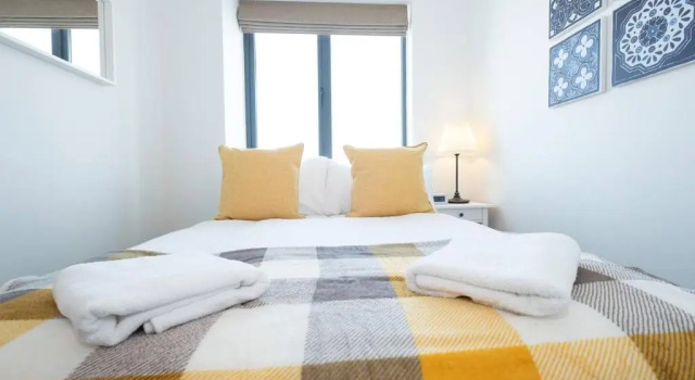 Air Host and Stay - Liverpool The Atrium sleeps 6 great value