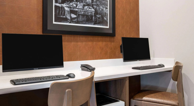 La Quinta Inn And Suites By Wyndham Lincoln, Reserva ahora Hotel Lincoln California