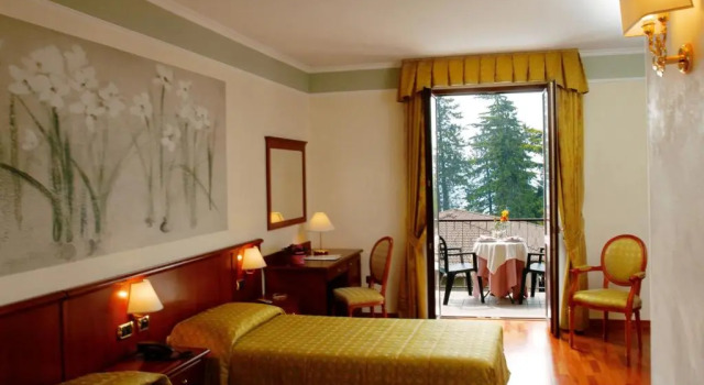 Трёхместный номер Standard Hotel Astra