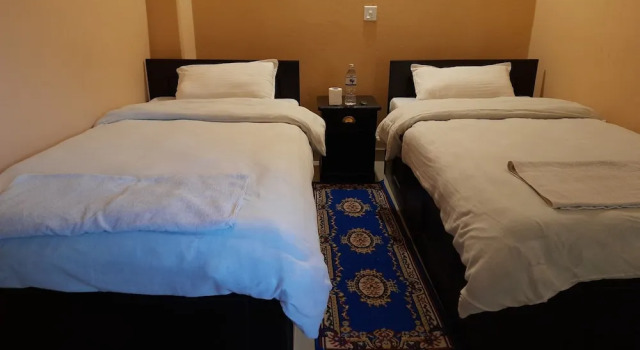 Hotel Eagle Zone