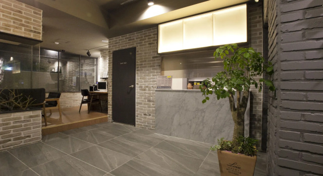 Amor Hotel Gimhae, Забронировать Отель Кимхэ Кёнсан-Намдо