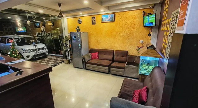 OYO Rooms Near Chottanikkara, Prenota Hotel Chempu Kerala