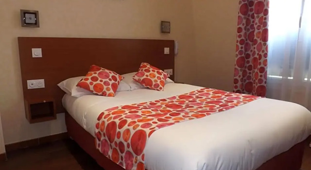 Номер Standard Hôtel de la Place des Alpes