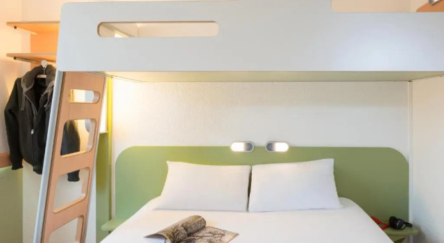 Трёхместный номер Standard Hotel Ibis Budget Lyon Eurexpo
