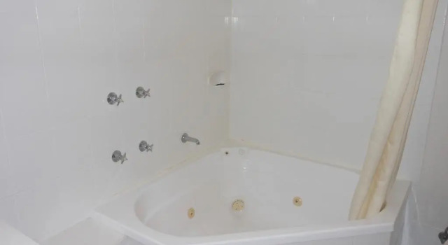 Семейный номер Deluxe Parkway Motel