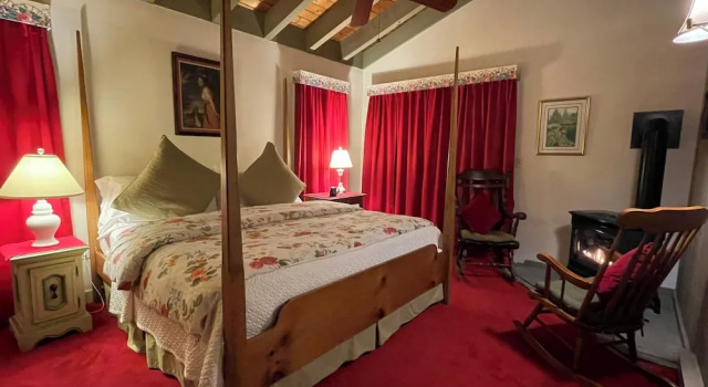 Номер Standard Deerhill Inn