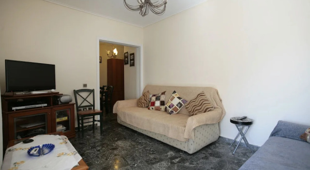 ''Athenian Riviera'' Beach Apt