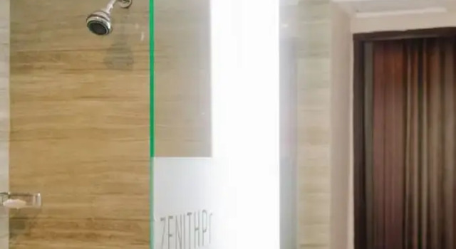 Номер Superior Zenith Premiere Hotel Baubau