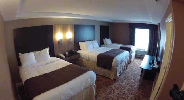 Семейный номер Standard Aashram Hotel by Niagara River