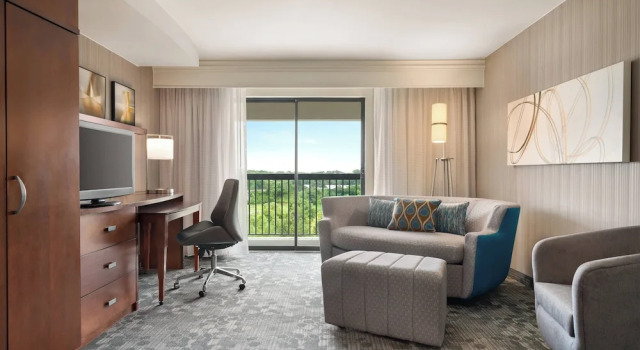 Двухместный люкс Courtyard by Marriott Philadelphia Montgomeryville