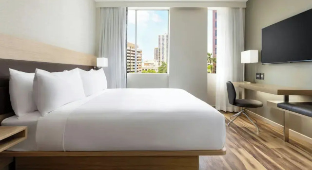 Двухместный номер Standard с видом на город AC Hotel by Marriott Honolulu