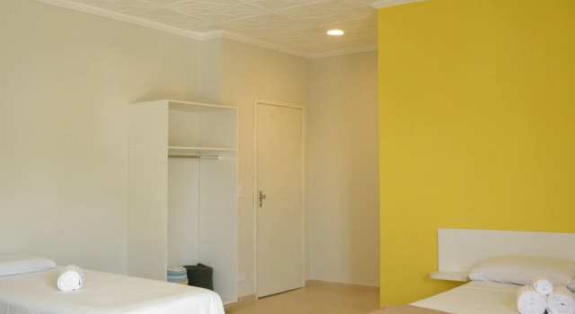 Eduardo Hotel