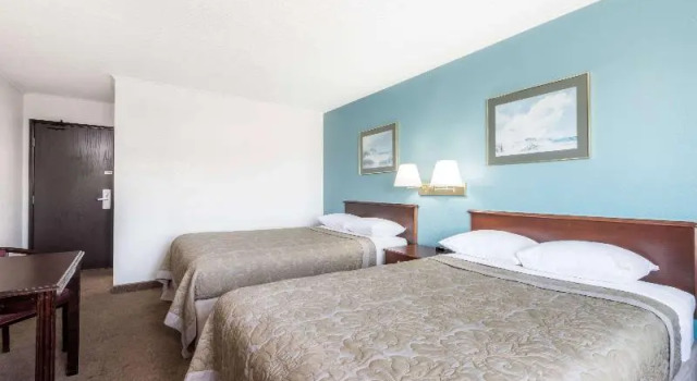 Номер Standard Brookville Inn