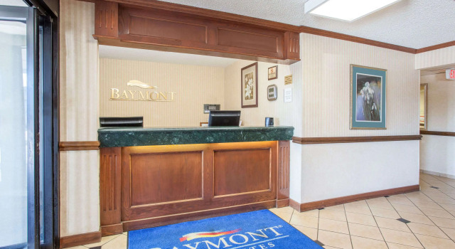 Baymont Inn and Suites Detroit/Roseville, Boek Hotel Hotels in Mt Clemens met ontbijt, Ontbijt