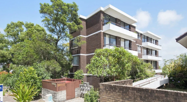 Bellevue, Unit 7/4 Donald Street